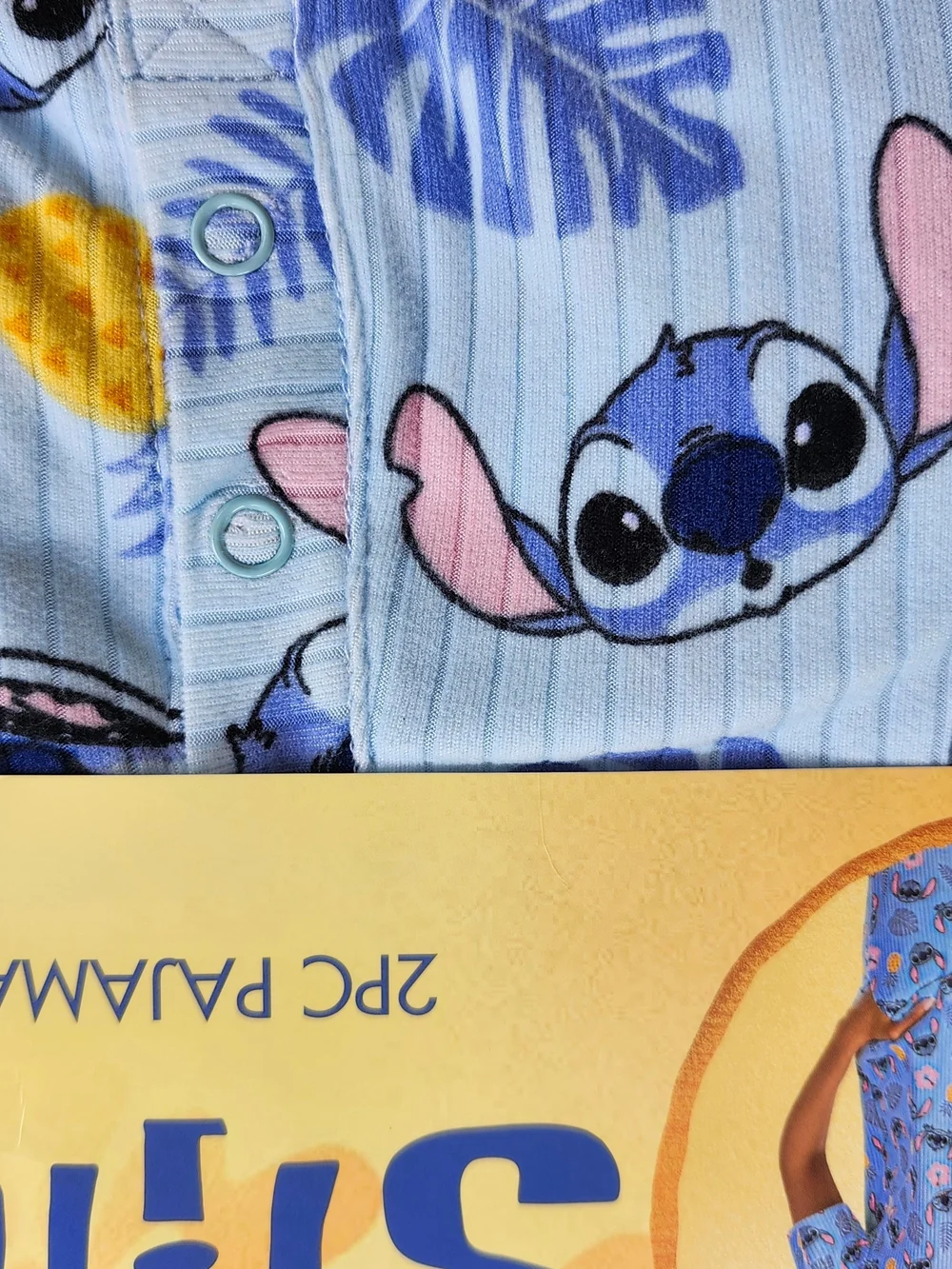 Disney Womens Medium 8-10 Stitch 2-Piece Pajama Set - New - Picture 1 of 12